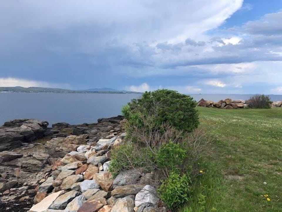Water`s edge and access