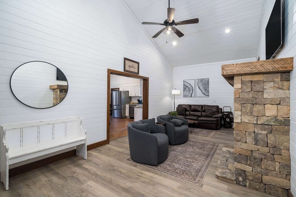 Living Room 4