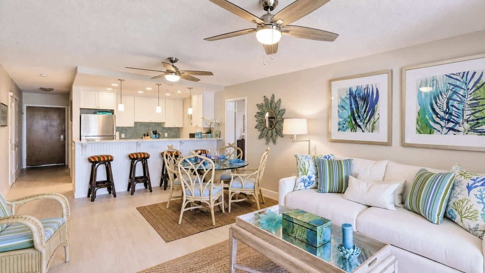 Comfortable seating that keeps everyone together.