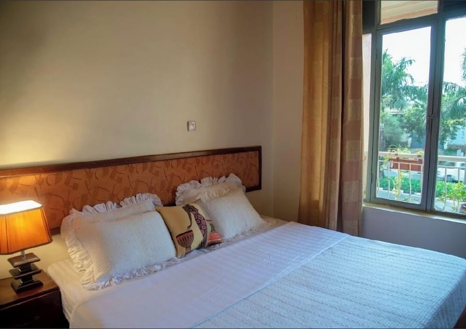 Double or Twin Room, Balcony, City View | Desk, laptop workspace, soundproofing, WiFi (free)