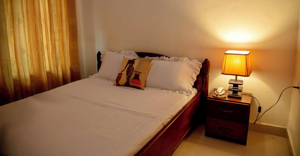 Single Room, Balcony, City View | Desk, laptop workspace, soundproofing, WiFi (free)