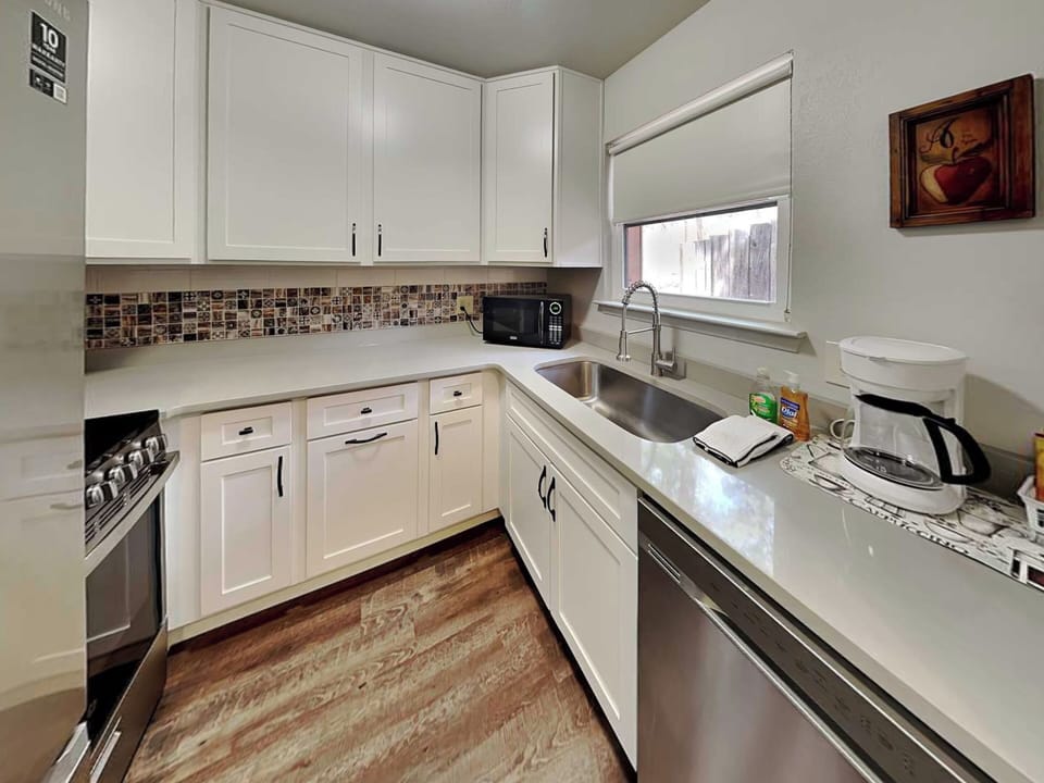 Full Kitchen - First Floor