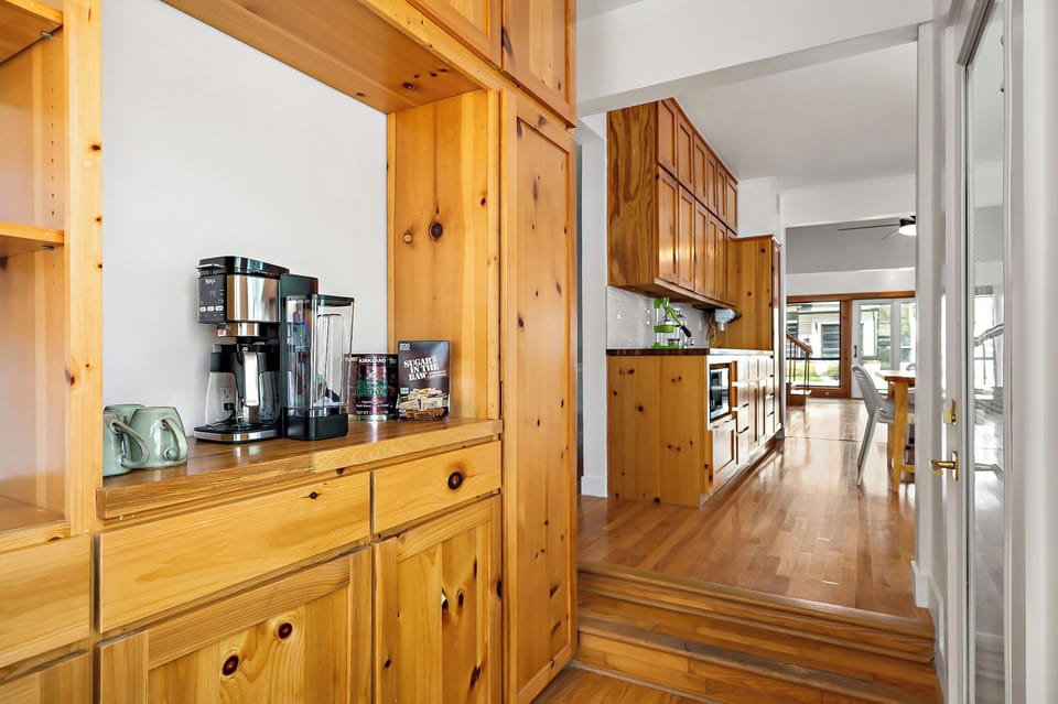 Brew-tiful mornings start here! With our Ninja Coffee Maker nestled in this cozy kitchen, every cup is a little hug in a mug.