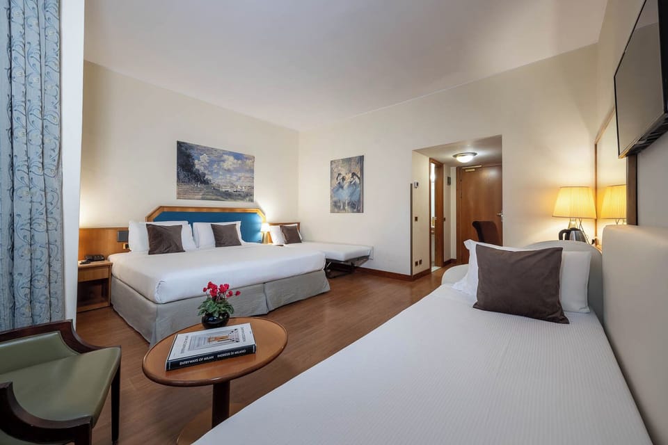 Superior Quadruple Room | Egyptian cotton sheets, premium bedding, pillowtop beds, minibar