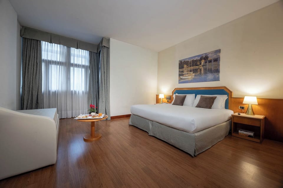 Superior Double Room | Egyptian cotton sheets, premium bedding, pillowtop beds, minibar