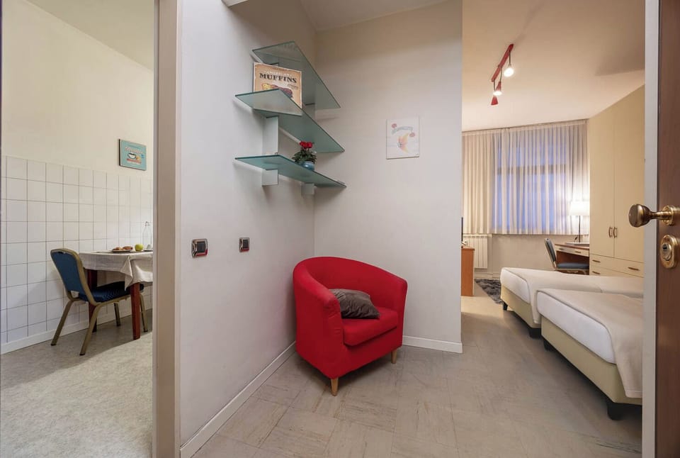 Apartment, 1 Bedroom, Annex Building | Egyptian cotton sheets, premium bedding, pillowtop beds, in-room safe