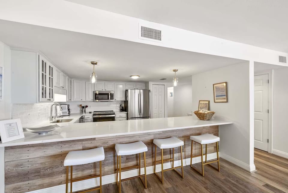 Condo, Multiple Beds (Starboard Village 121) | Private kitchen | Oven, toaster