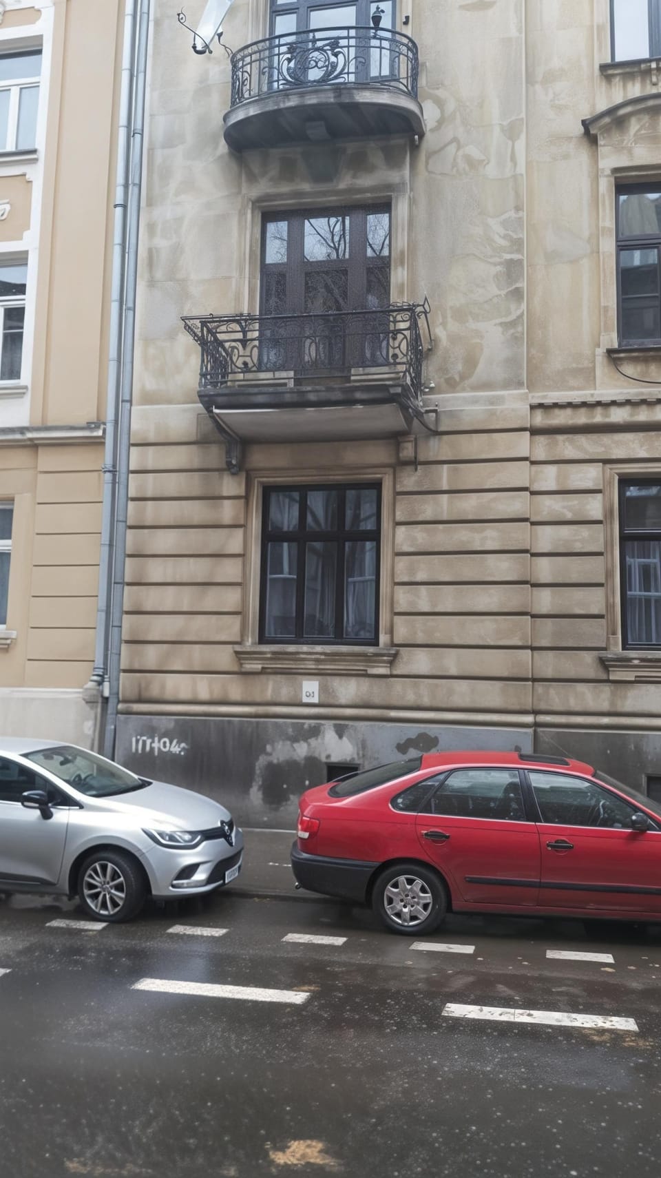 Comfort Studio, 1 Double Bed, Kitchenette, City View | Street view