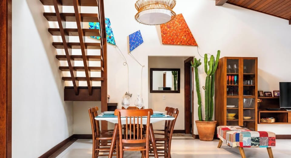 Villa | Dining