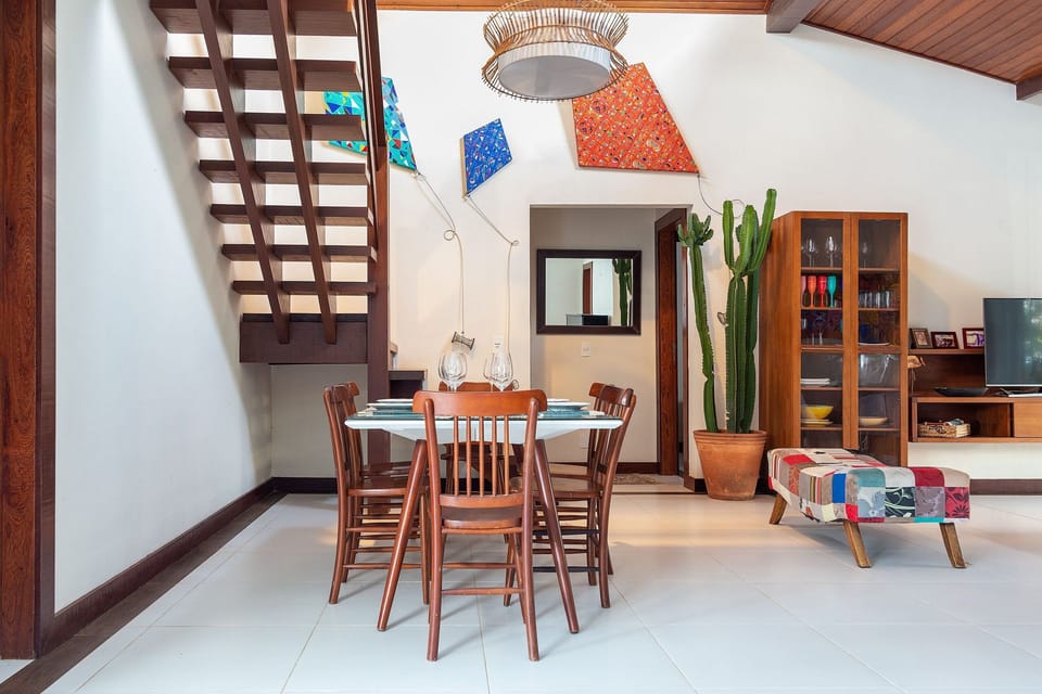 Deluxe House, 4 Bedrooms, Private Pool, Beachside | Dining