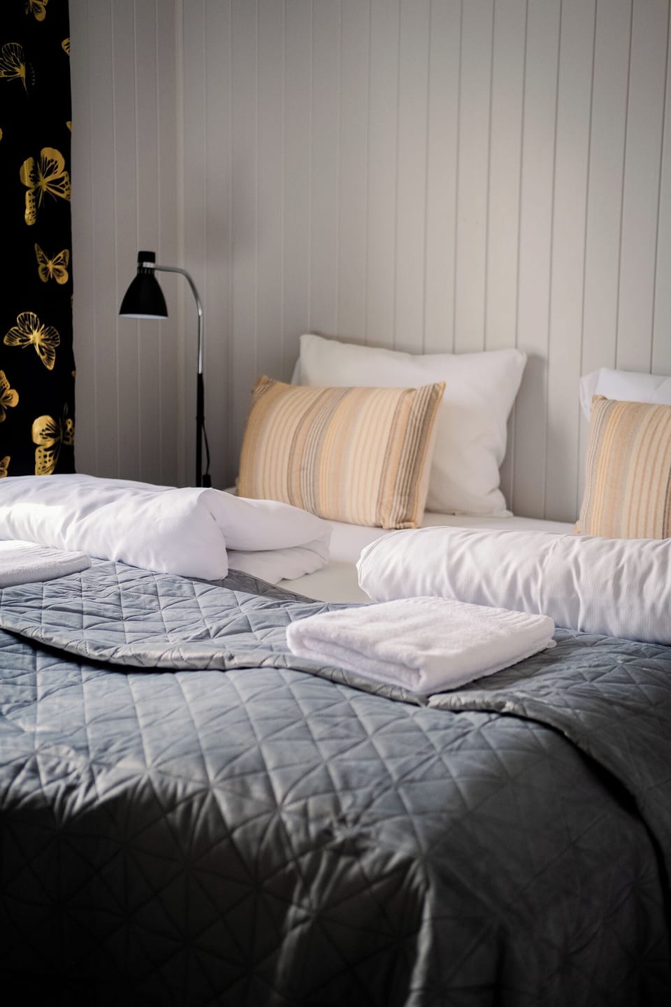 Double Room, Ocean View | Pillowtop beds, individually furnished, free WiFi, bed sheets