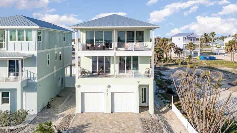 Both patio's pictured face the Gulf