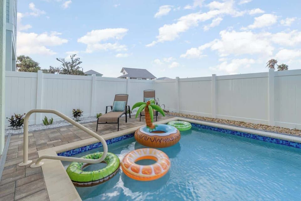 We keep the pool heated  for guests at no added charge