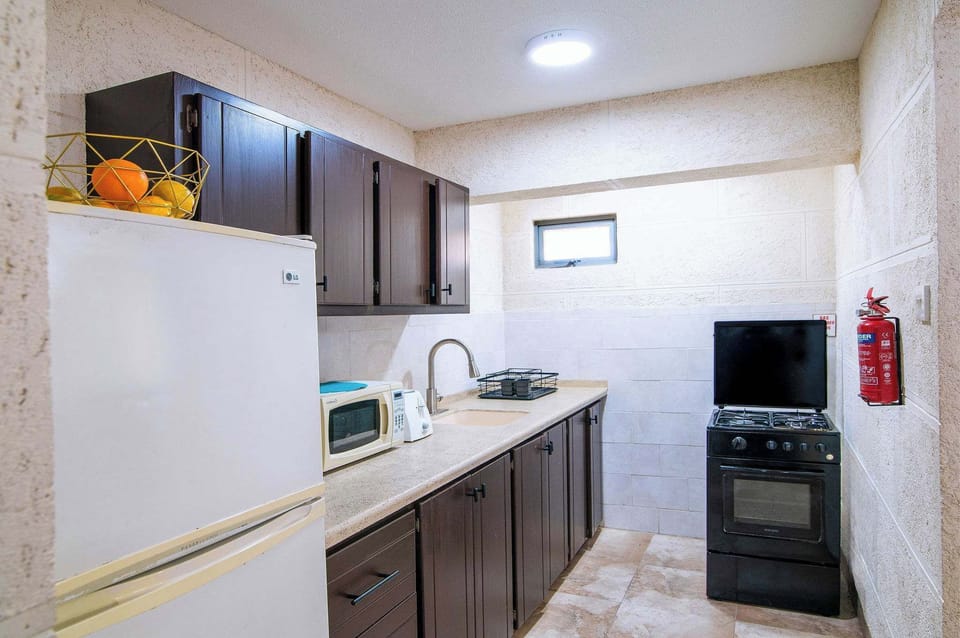 Fully equipped kitchen,  cook up a storm!