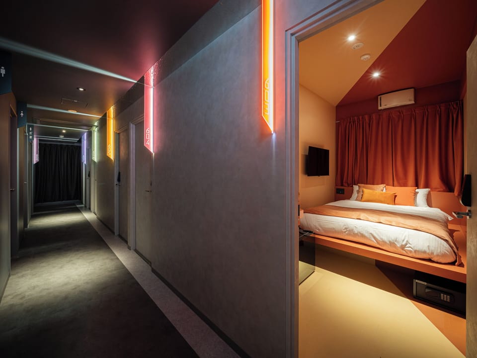In-room safe, desk, laptop workspace, blackout drapes