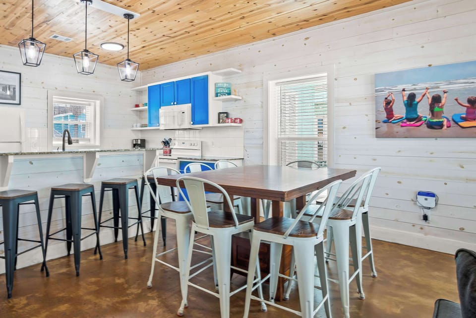 Townhome, Multiple Beds, Patio (Blessed Getaway) | Dining