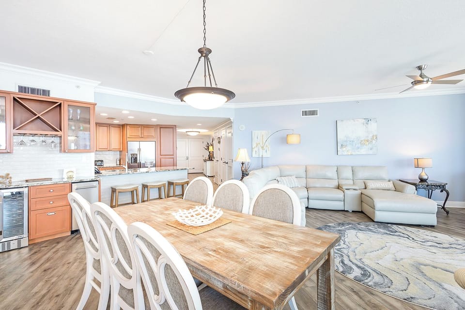 Dining Room 1.2