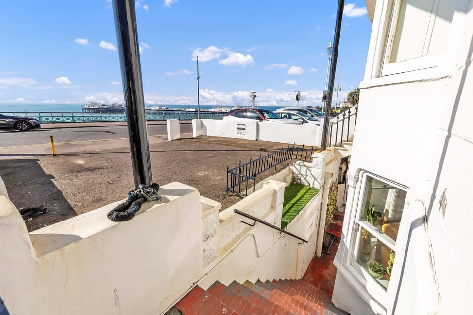Entrance to lower ground apartment