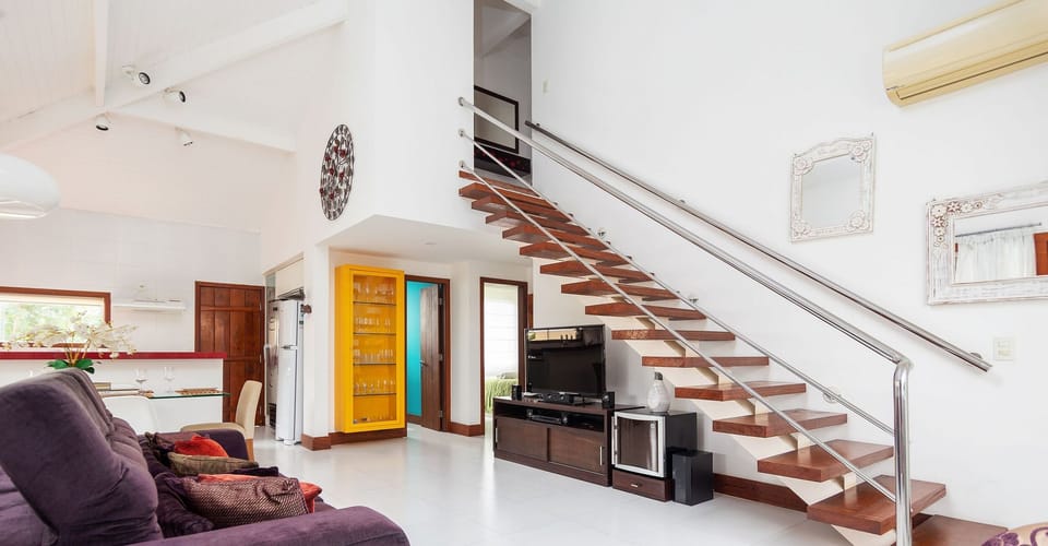 Living Room,Dining area,TV and multimedia