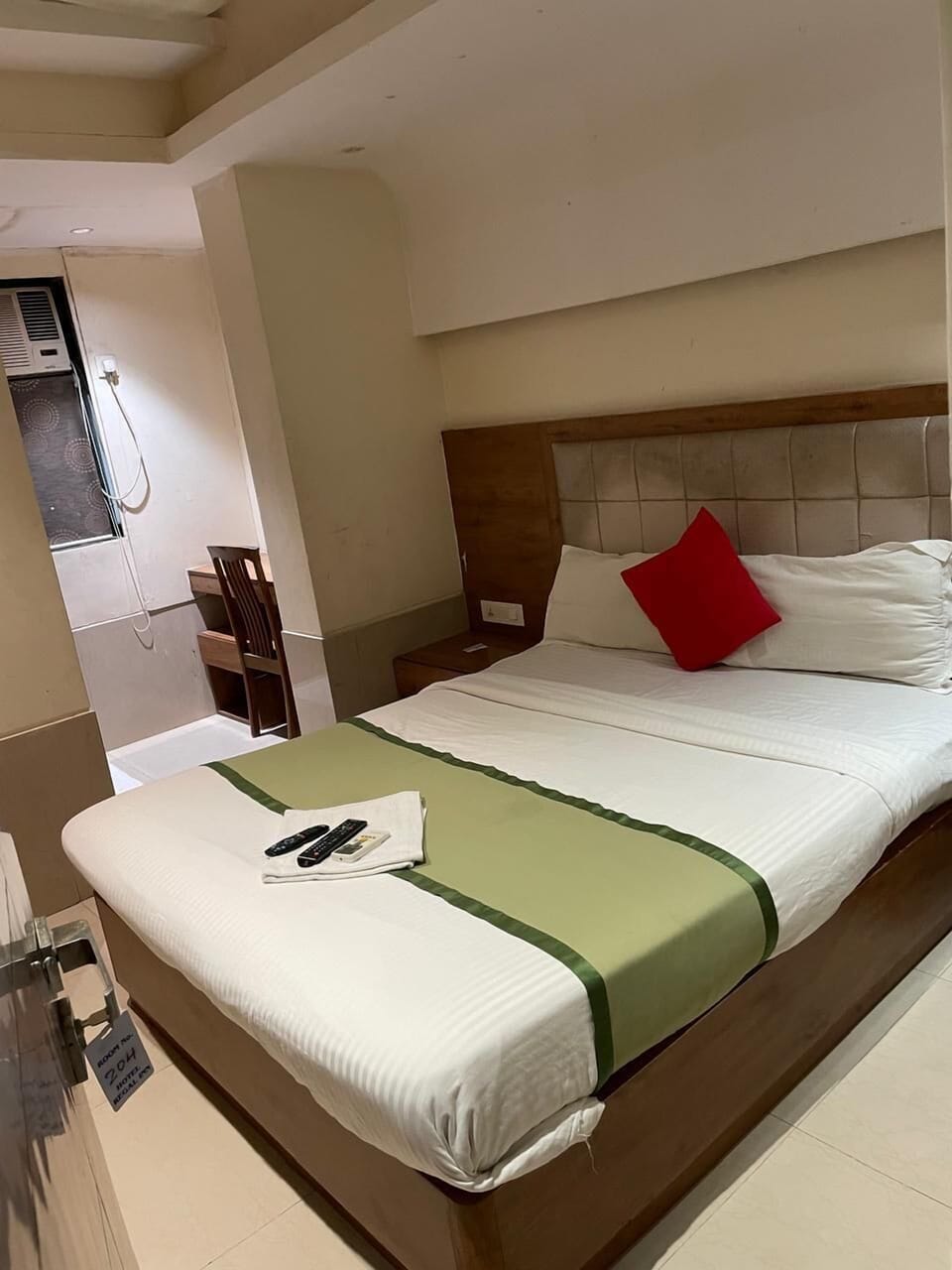 Deluxe Double Room | Free WiFi