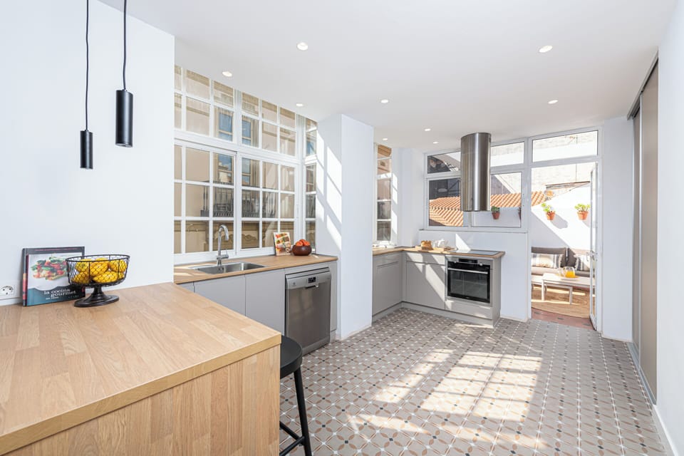 Apartment, 3 Bedrooms | Private kitchen | Electric kettle