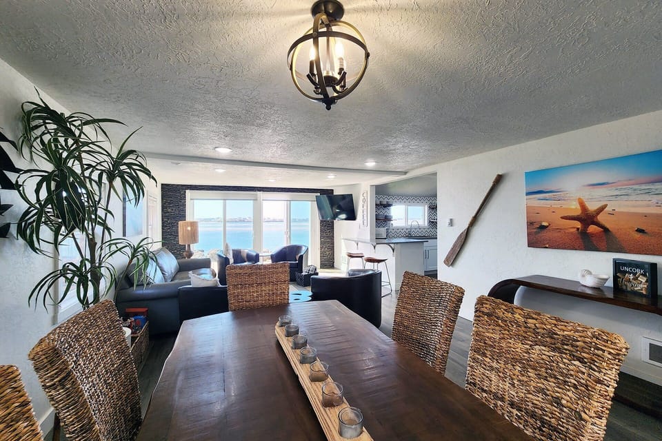 Large dining room table to gather around.