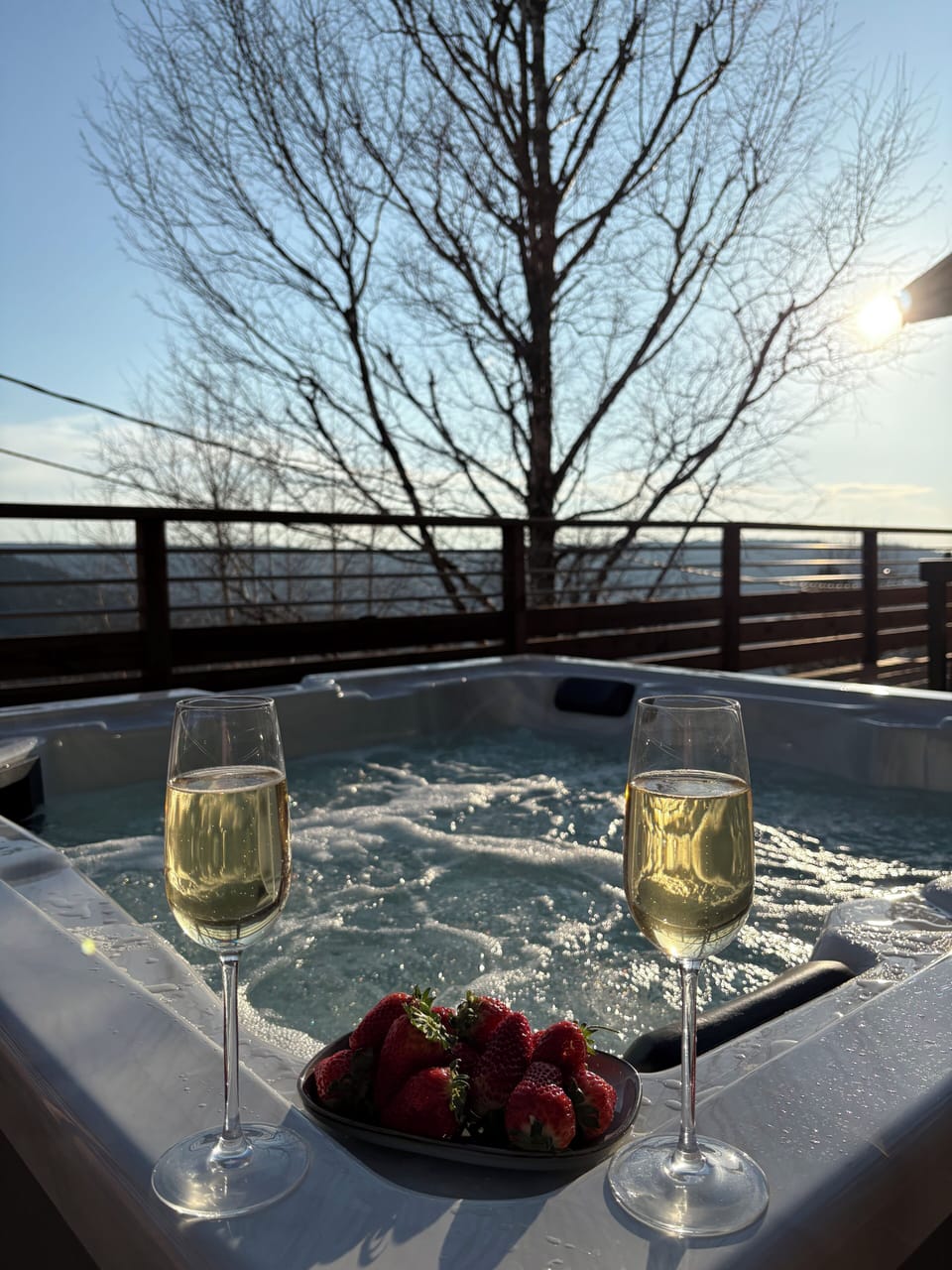 Outdoor spa tub