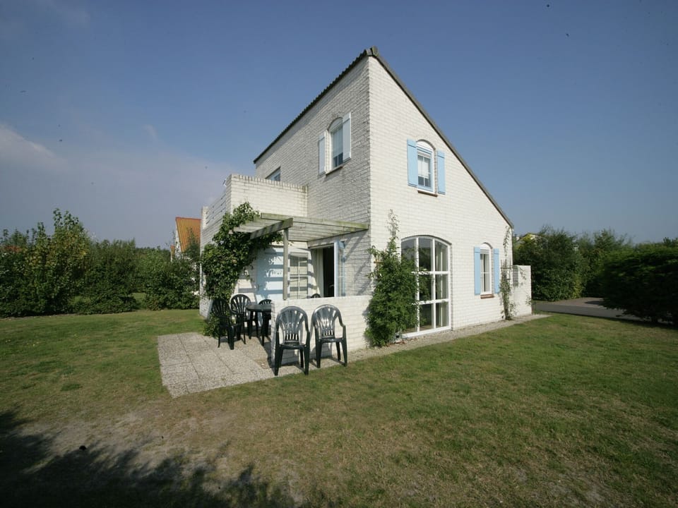 Holiday Home Exterior [summer]