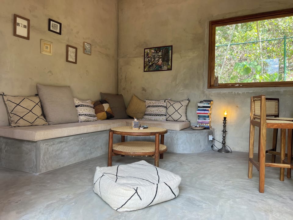 Deluxe Villa, 2 Bedrooms, Kitchen, Garden View | Living area