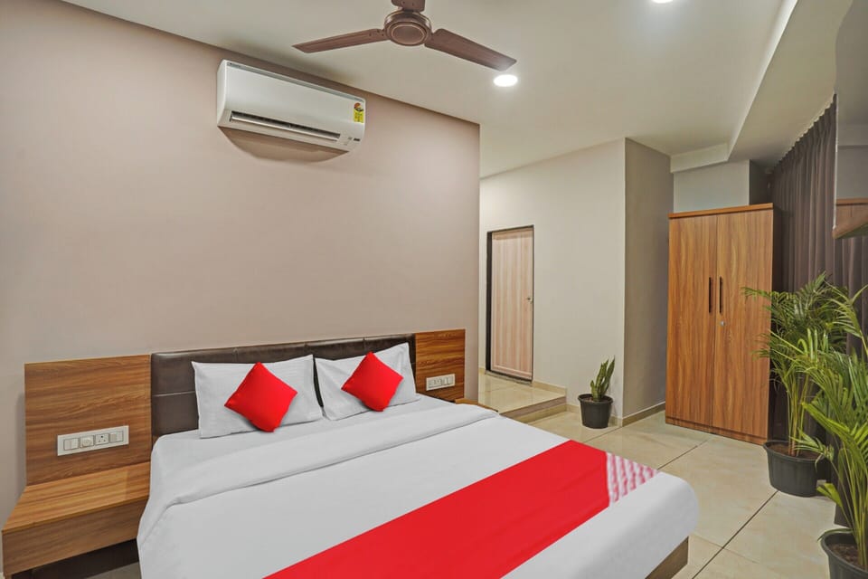 Luxury Double Room, Air conditioning | View from room