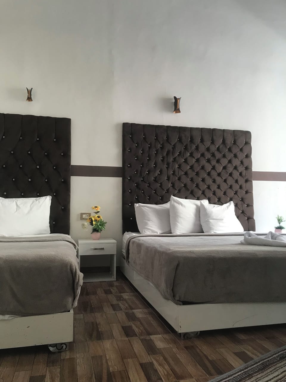 Basic Triple Room, Balcony, City View | In-room safe, individually decorated, individually furnished