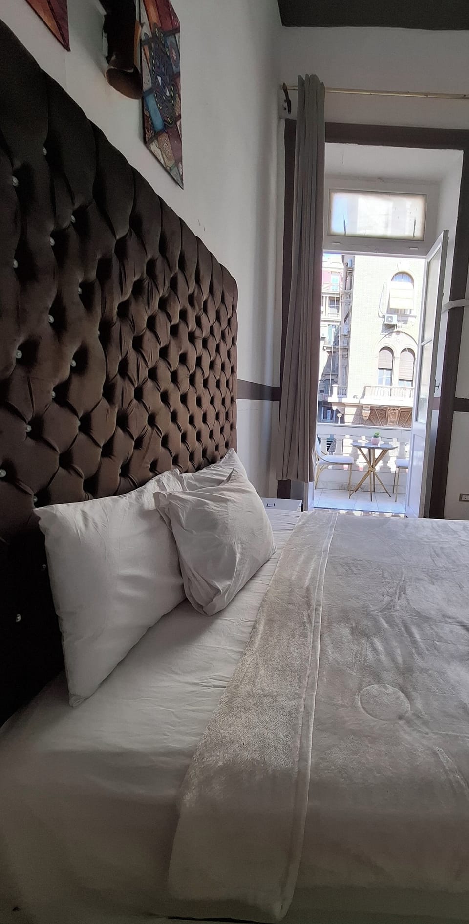 Deluxe Room | In-room safe, individually decorated, individually furnished