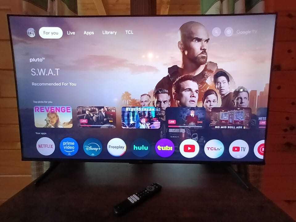Smart TV and free internet available