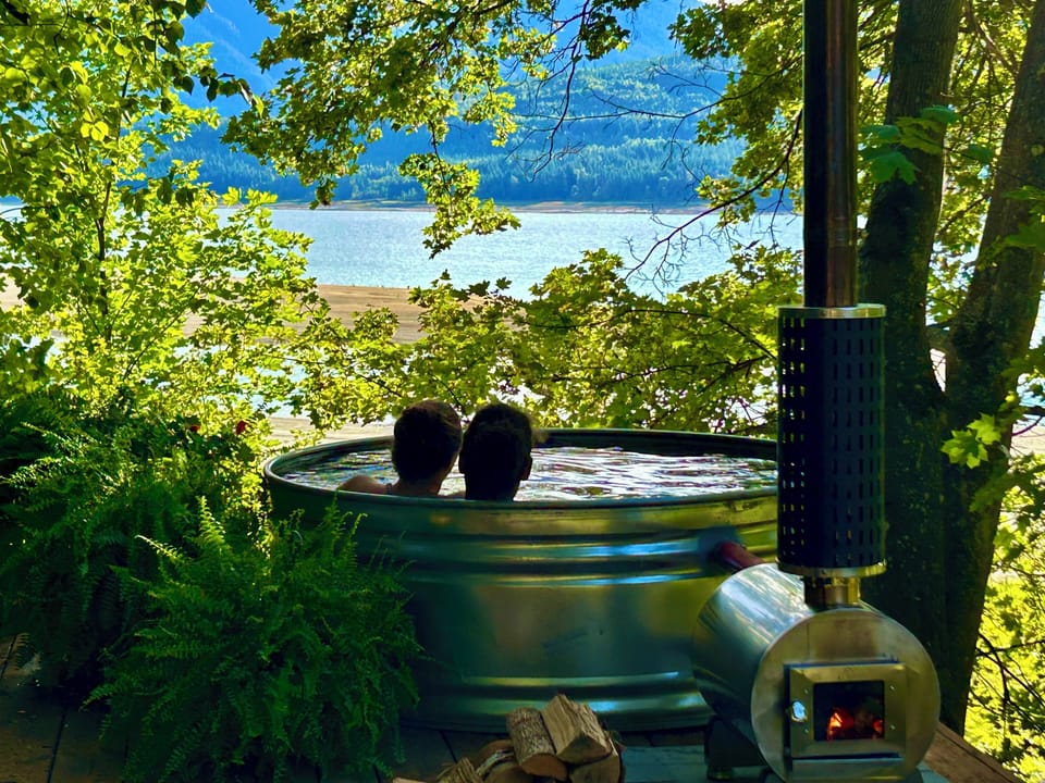 Hot Tub moments - Lakeside memories