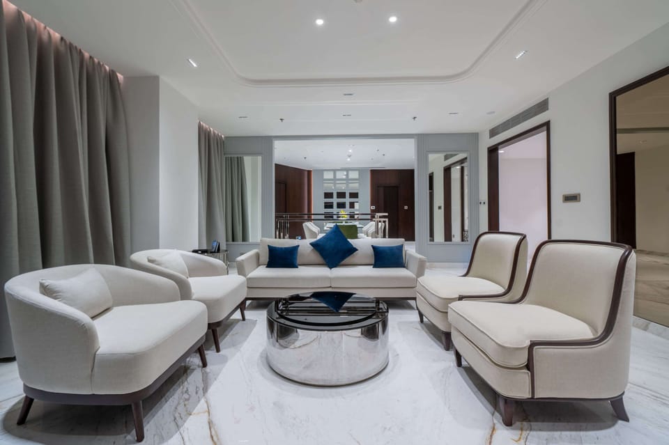 Presidential Suite | Living area | 32-inch Smart TV with satellite channels
