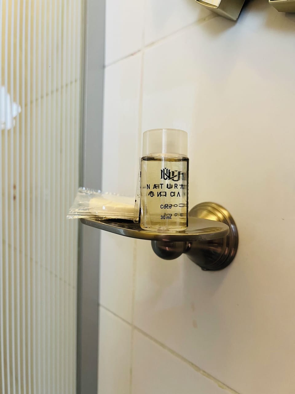 Classic Room | Bathroom | Shower, towels, soap, shampoo