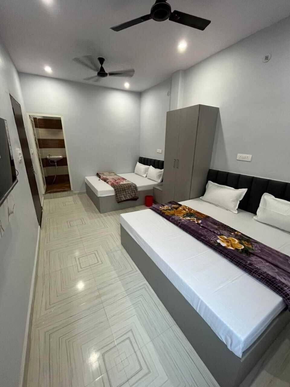 Deluxe Double Room | Bathroom