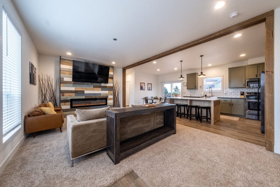 Perfect living space to relax after a day of adventure