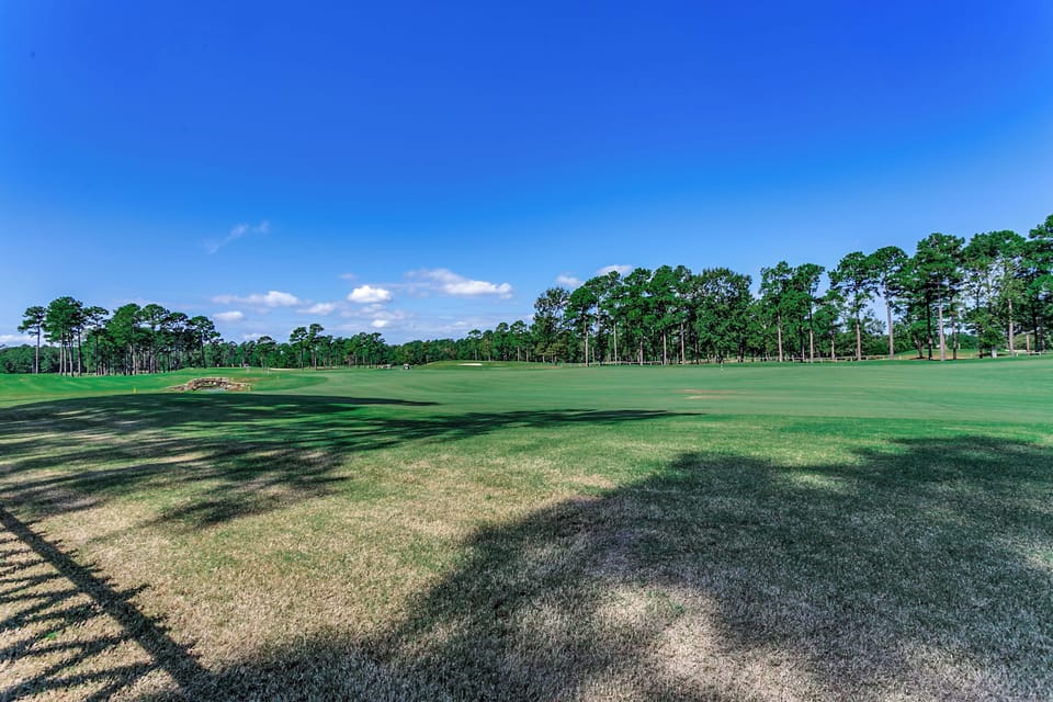 Iconic Myrtle Beach golf views, just steps from your door.