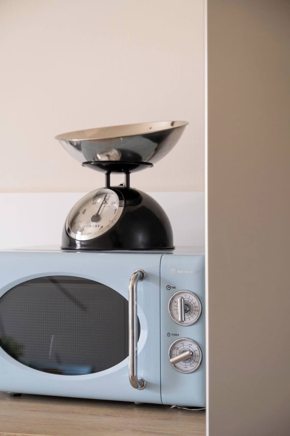 Family Apartment, Balcony, City View | Private kitchen | Electric kettle, toaster