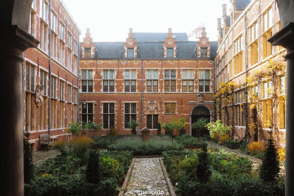 UNESCO World Heritage Plantin-Moretus Museum, a unique historic site in Antwerp close to your holiday apartment.