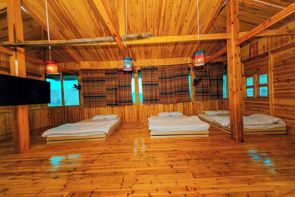 Basic Shared Dormitory, Balcony | Desk, free WiFi