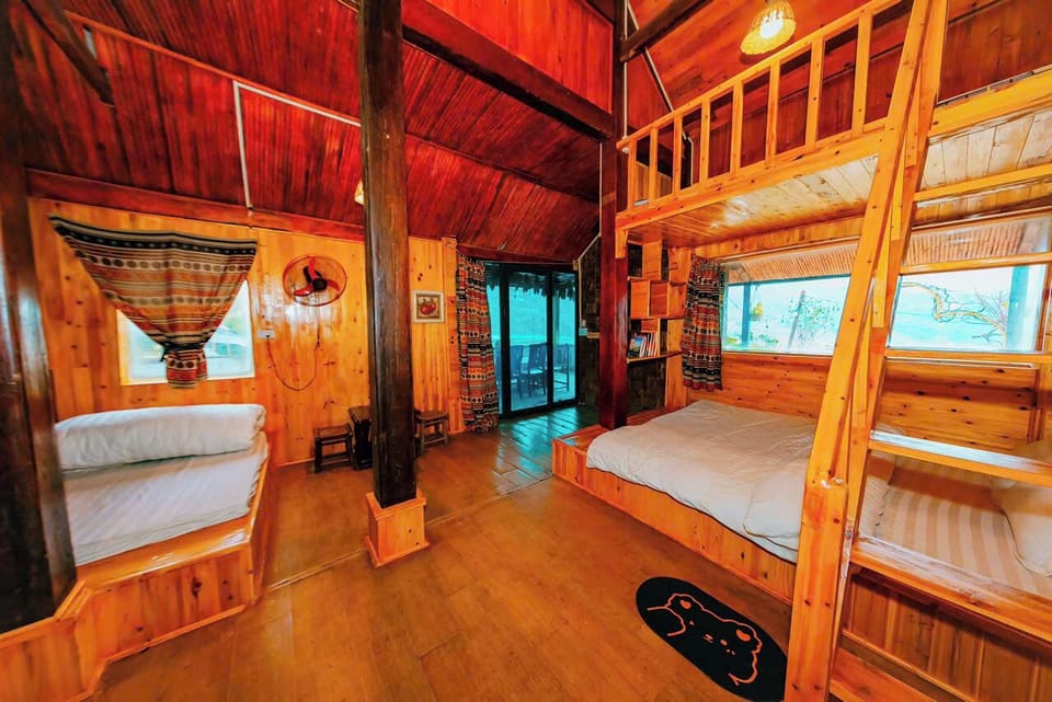 Basic Shared Dormitory, Balcony | Desk, free WiFi