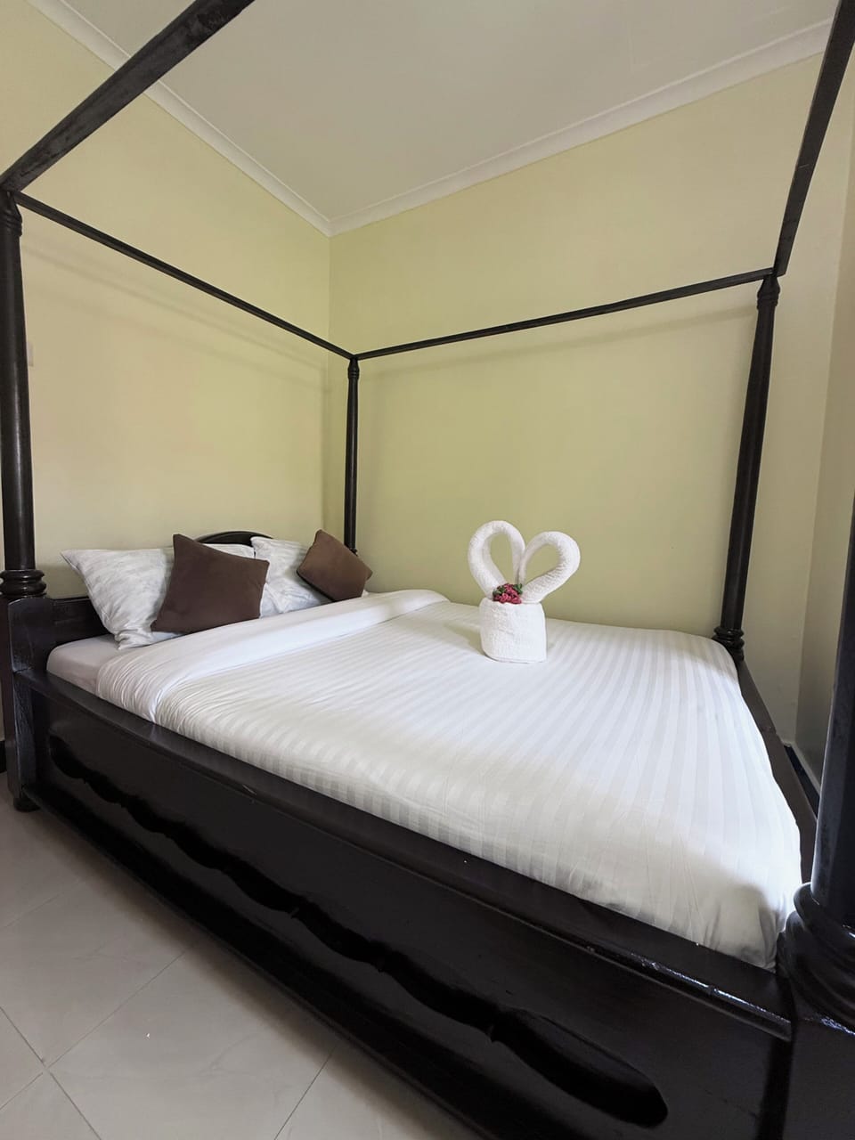 Basic Double Room | WiFi (free)