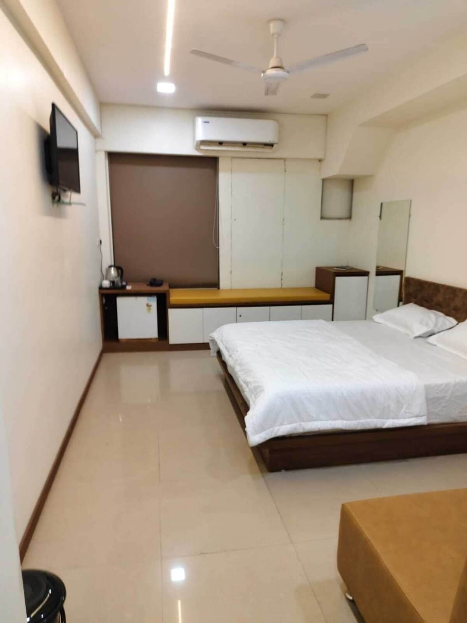 Deluxe Room | Free WiFi
