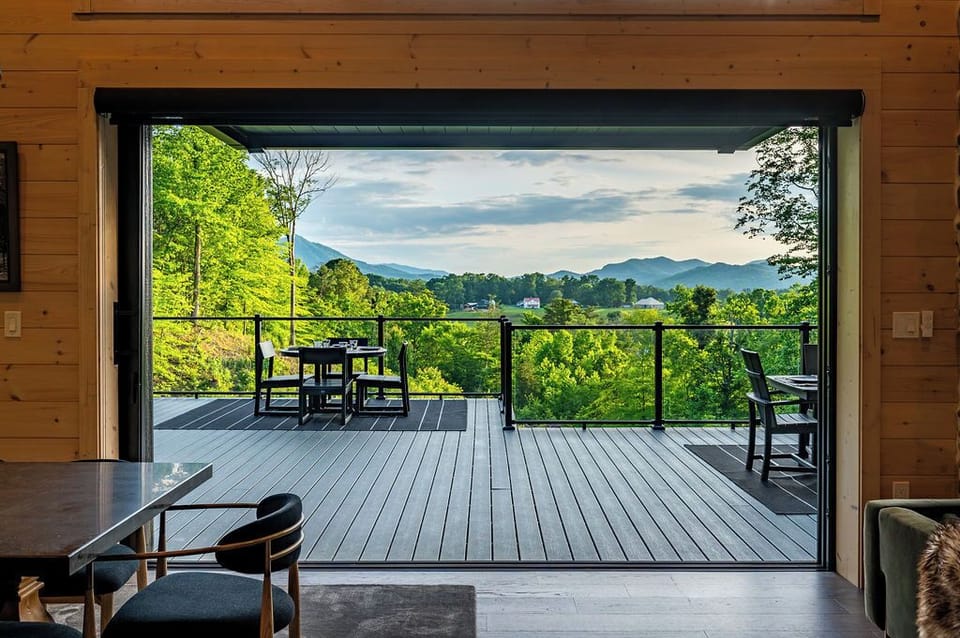 True Indoor / Outdoor Mountain Living