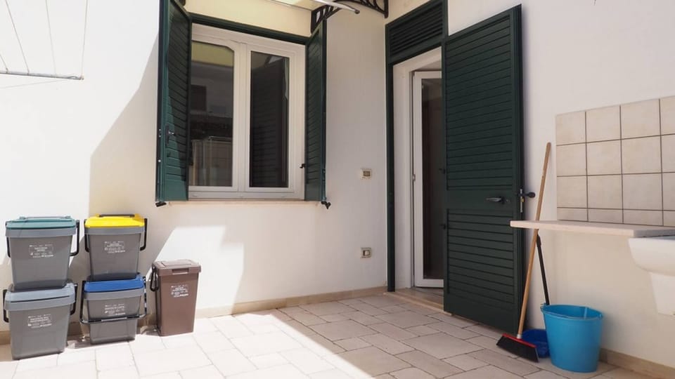 House, Smoking | 3 bedrooms