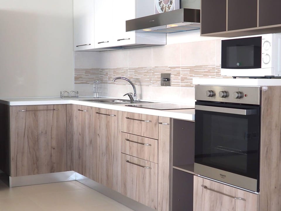 House, Smoking | 2 bedrooms