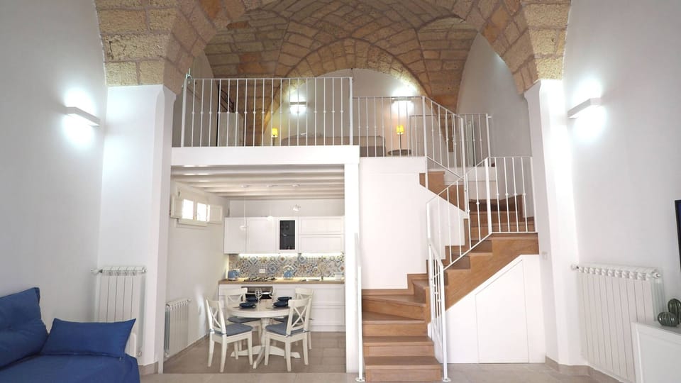House | 1 bedroom