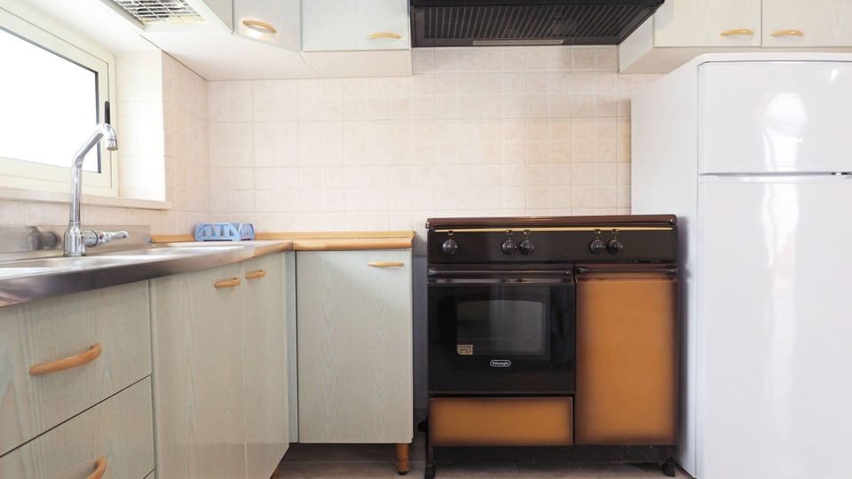 House, Smoking | 2 bedrooms
